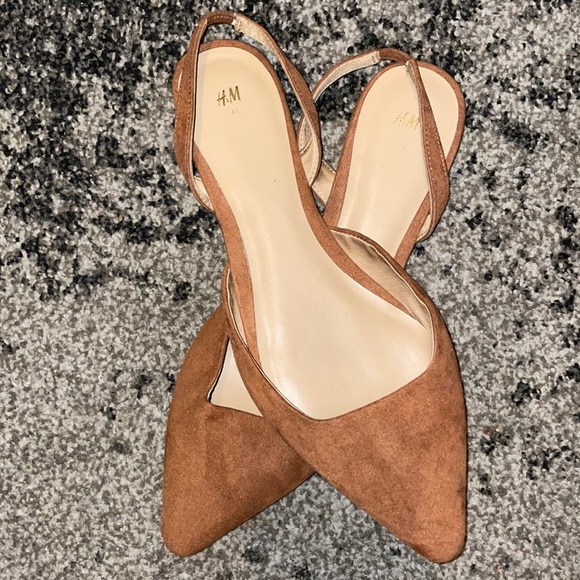 H&M Shoes - H&M flats w back out  side 9.5